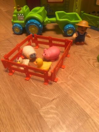 Granja Infantil con Tractor y Animales