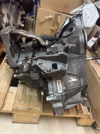 Caja de cambios manual 9803640080 bipper 1.3