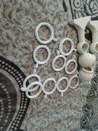 Complementos para cortinas blancos