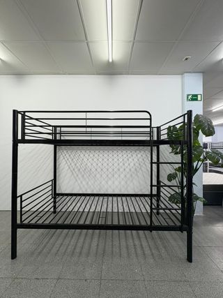 Cama litera nueva estructura negra
