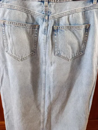 Falda vaquera larga Stradivarius