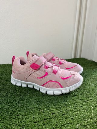 Zapatillas deportivas niña rosa
