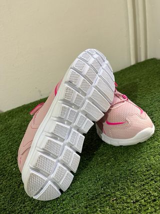 Zapatillas deportivas niña rosa