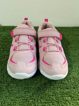 Zapatillas deportivas niña rosa