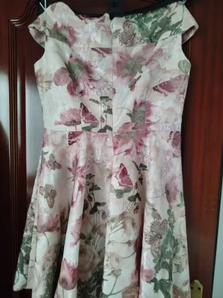 Vestido fiesta floral rosa
