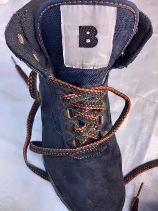 Botas de montaña azules