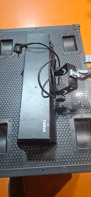 Foco LED es perfecto para crear ambiente fiestas