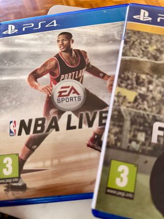 Lote 3 Juegos PS4: FIFA 17, FIFA 19, NBA Live