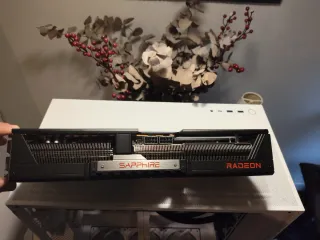 Sapphire RX 9070 XT 16GB Tarjeta Gráfica