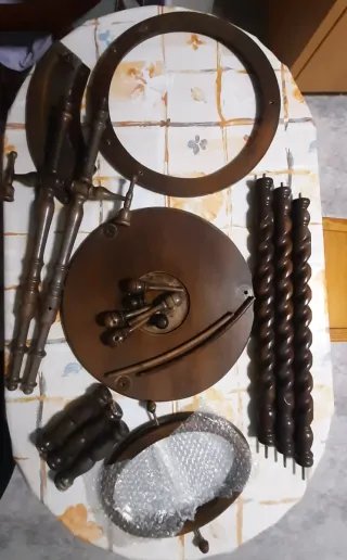 Palanganero de madera y cerámica