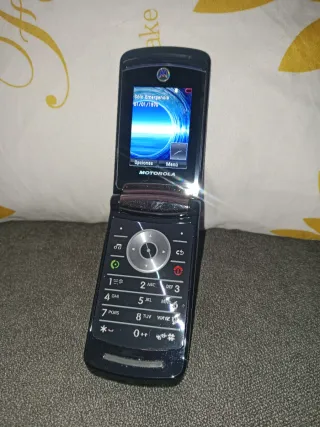 Motorola V8 Negro/Plateado
