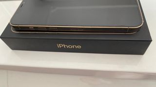 iPhone 12 Pro Max 256GB Dorado SIN NINGÚN ARAÑAZO.