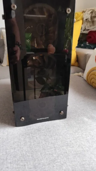 Torre PC Mars Gaming con 3 ventiladores LED