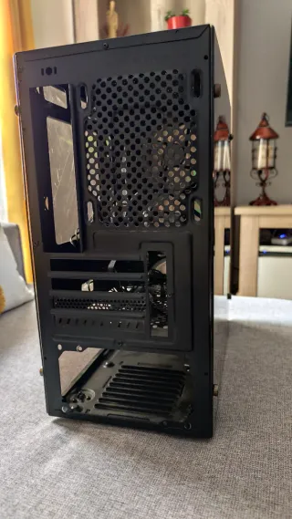 Torre PC Mars Gaming con 3 ventiladores LED