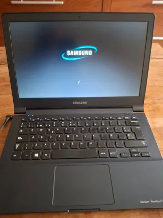 Portátil Samsung Windows 8.1 Negro Notebook