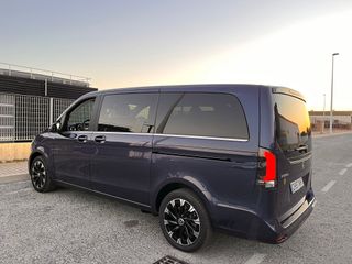 Mercedes-Benz Clase V 2025