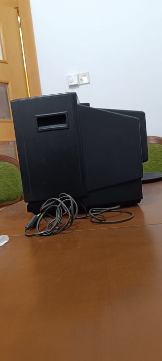 Lote 2 TVs Sony 21 y 14 Negra