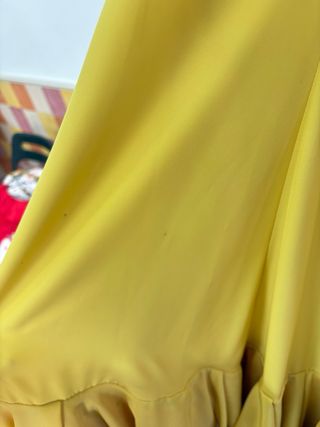 Traje de Flamenca Amarillo con Volantes