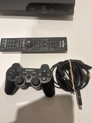Consola Sony PS3 Negra + Mando y Cables