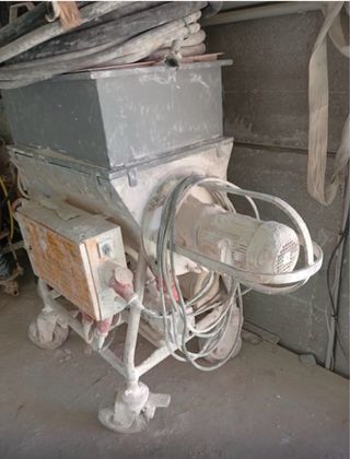 Proyectadora Marta Utiform Trifásica