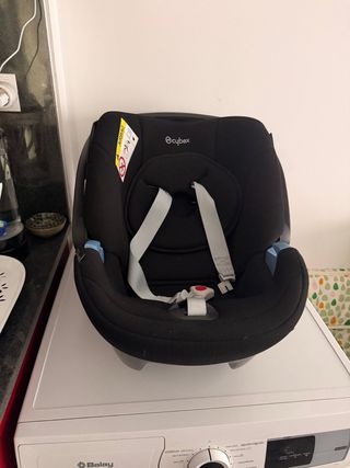Silla para bebe cybex como nueva.