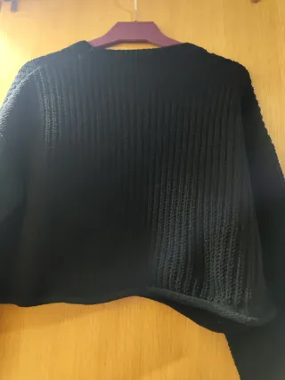 Jersey de  punto negra Talla S Breshka