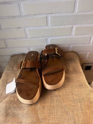 Sandalias Cuña Zara  caqui