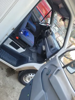 Mercedes-Benz Sprinter 2000