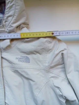 The North Face HyVent Parka - Women’s Small, Cream