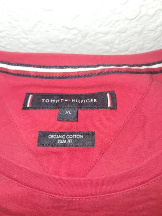 Camiseta Talla L-XL Tommy Hilfiger Roja