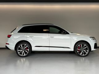 Audi Q7 S line 60 TFSIe 335kW(456CV) quattro tip
