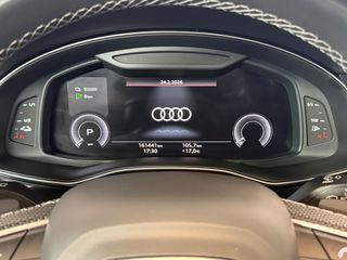 Audi Q7 S line 60 TFSIe 335kW(456CV) quattro tip