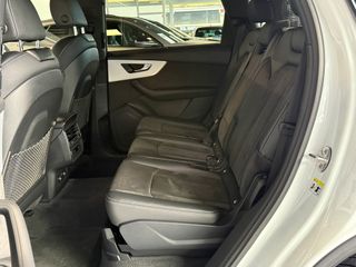 Audi Q7 S line 60 TFSIe 335kW(456CV) quattro tip