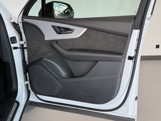 Audi Q7 S line 60 TFSIe 335kW(456CV) quattro tip