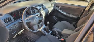 Toyota Corolla 2.0 d4d sedan 2005