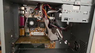 PC Antiguo Pentium III Windows 98