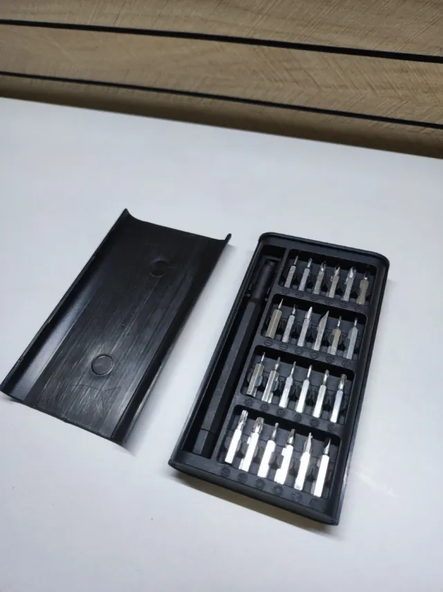 Set mini cacciaviti 25 in 1