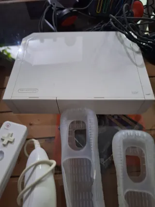 Consola Nintendo Wii + Accesorios