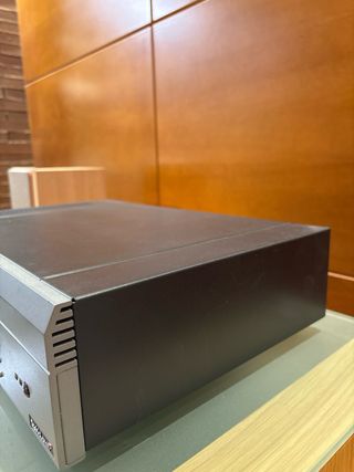 TAG McLaren Avantgarde DVD32FLR Reproductor DVD