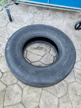 Regalo Neumático de camión Bridgestone