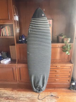 Funda y Tabla Surf 5,7 28 lts