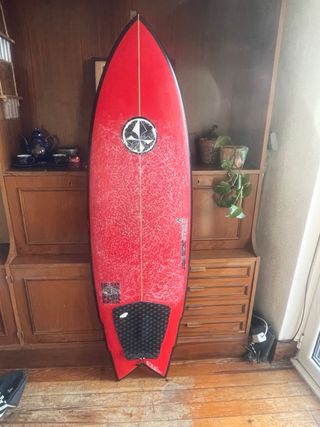 Funda y Tabla Surf 5,7 28 lts