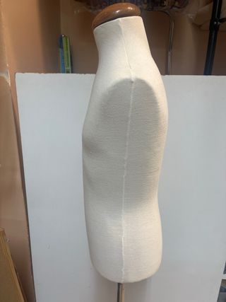 Alquiler maniquí infantil (color blanco)