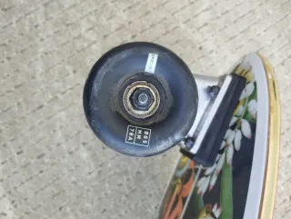 Monopatín Oxelo con diseño floral