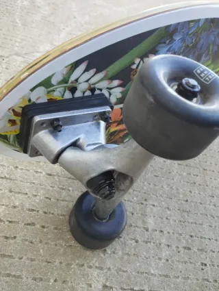 Monopatín Oxelo con diseño floral