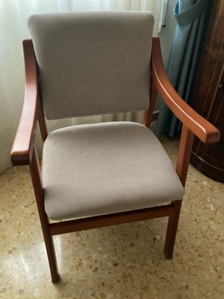 2 Butacas- silla con brazos.