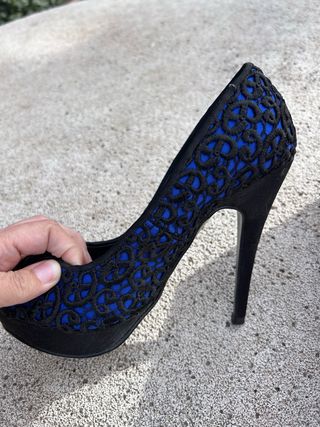 Zapatos de fiesta azules y negros Talla 39