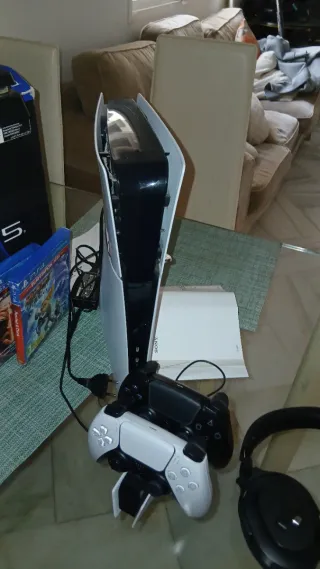 Consola PS5 Slim 1TB + Juegos y Accesorios