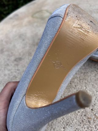 Zapatos de fiesta plateados talla 38