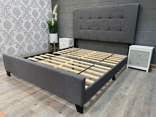 Cama Matrimonial con Cabecero Acolchado